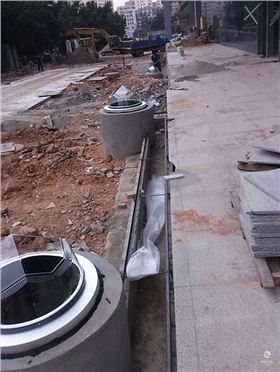 導光管采光系統施工進行中 導光管采光系統施工進行中