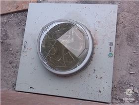 室外鉆石形采光罩安裝圖 室外鉆石形采光罩安裝圖