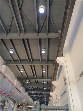 茂名電白變電站導(dǎo)光管室內(nèi)照明3-600.jpg