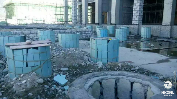 光導照明系統預留孔 光導照明系統預留孔