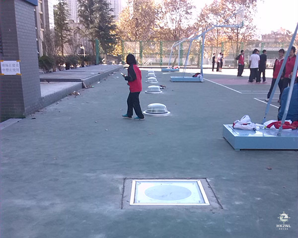 平板形與半球形采光器應用效果圖 平板形與半球形采光器應用效果圖